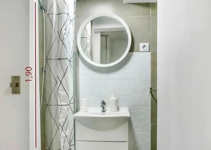 Home4u - Secret In Center Apartament *