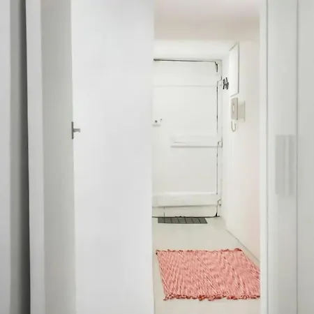 Home4u - Secret In Center Apartment Lisbon